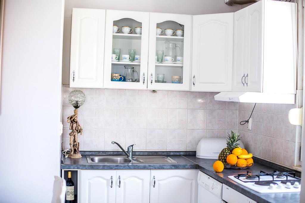 Split Apartments Shell Bagian luar foto